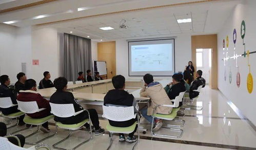 朋友式教学，亲人般关怀——和林格尔新区软件与信息服务专业认知实习侧记